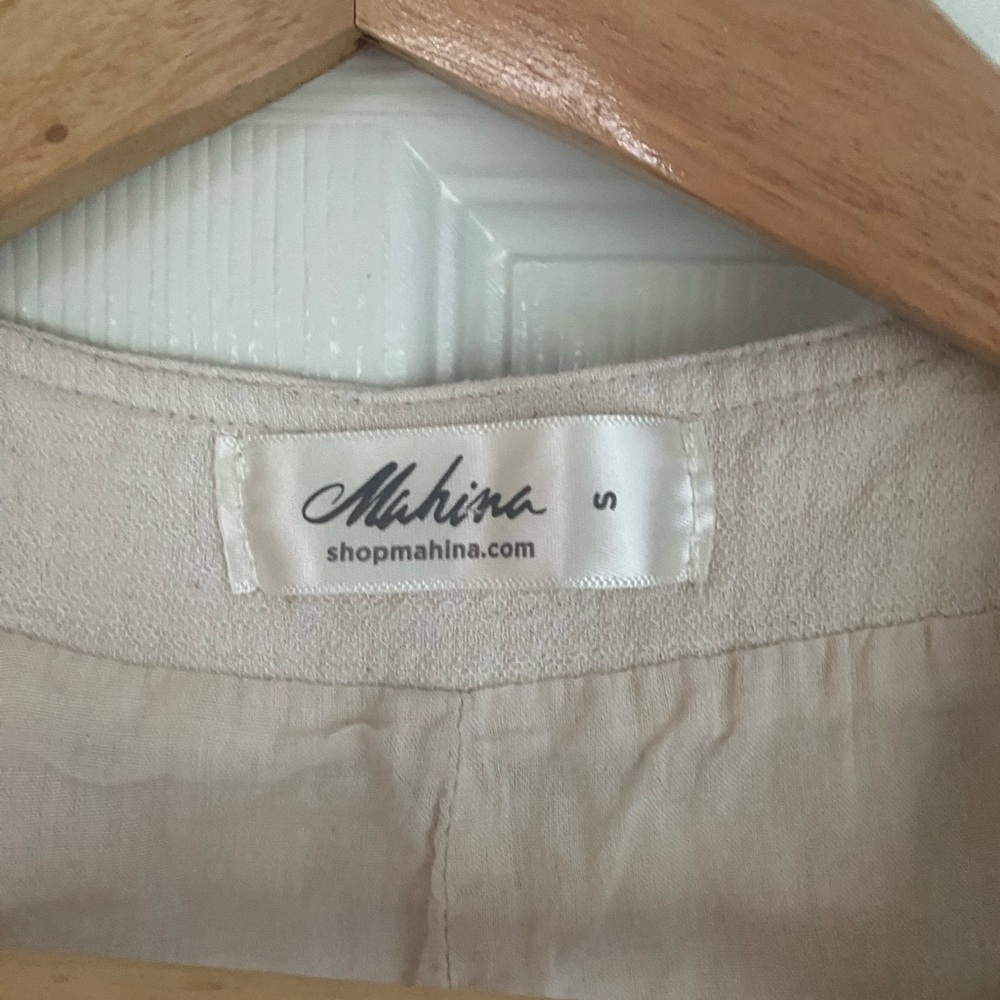 Linen Beige Romper - Picture 2 of 6